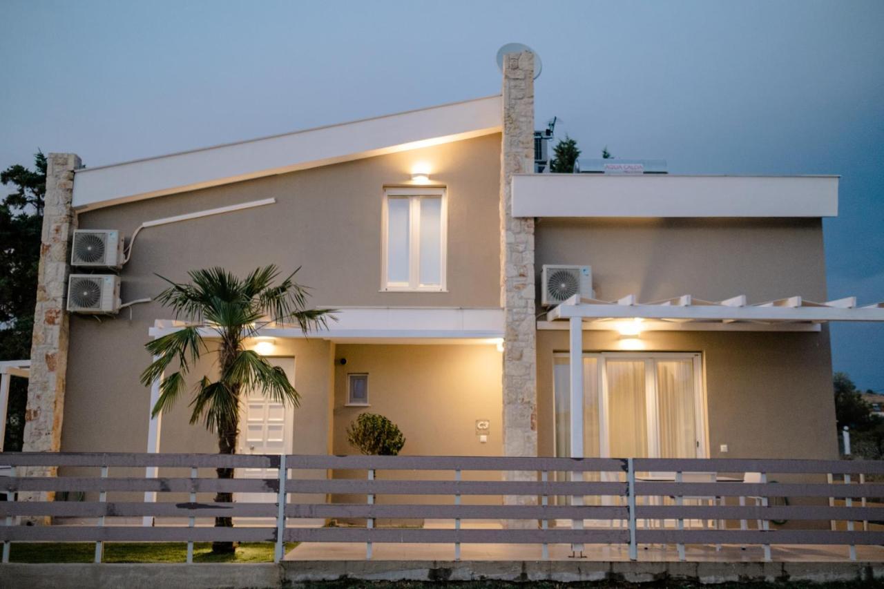 Casale Villa Nikiti  Buitenkant foto